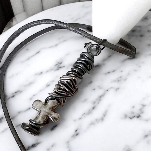 5 For $25💫Long Alternative Edgy Grunge Black Cross Pendant Necklace - Picture 3 of 6
